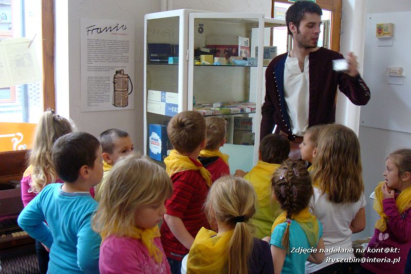 Zuchy w Muzeum Mydła i Historii Brudu