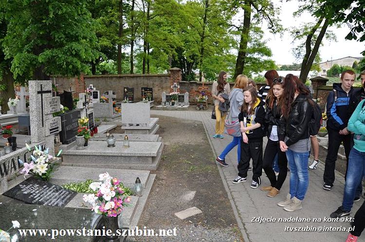 Uczniowie ZSP poznawali historię regionu