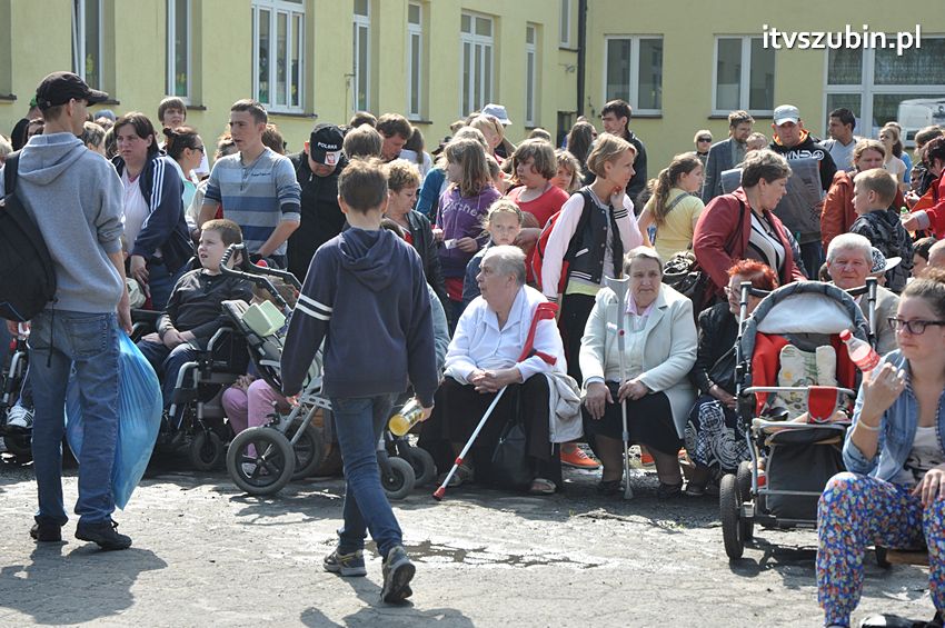 Koncert Zespołu Weekend i Adelibanda w Szubińskiej Dwójce