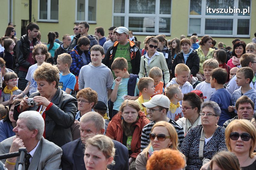 Koncert Zespołu Weekend i Adelibanda w Szubińskiej Dwójce