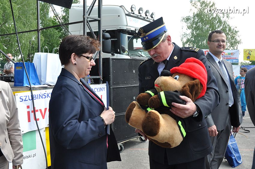 Koncert Zespołu Weekend i Adelibanda w Szubińskiej Dwójce