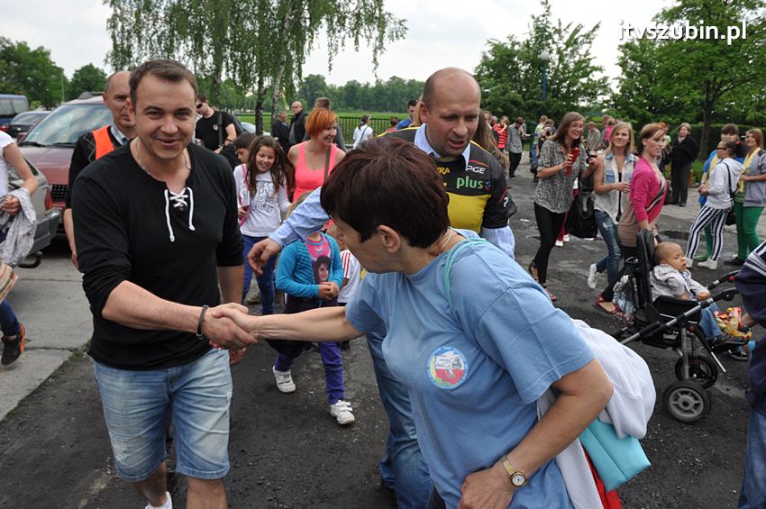 Koncert Zespołu Weekend i Adelibanda w Szubińskiej Dwójce