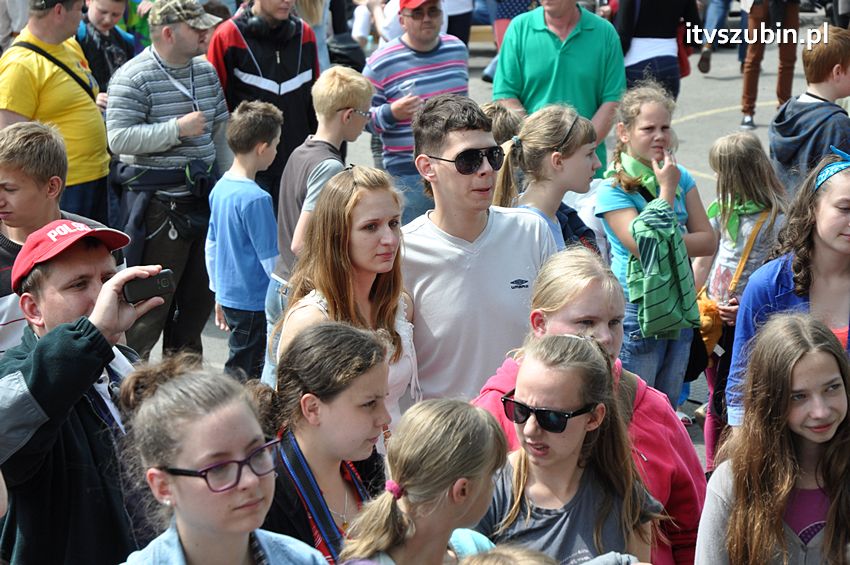 Koncert Zespołu Weekend i Adelibanda w Szubińskiej Dwójce