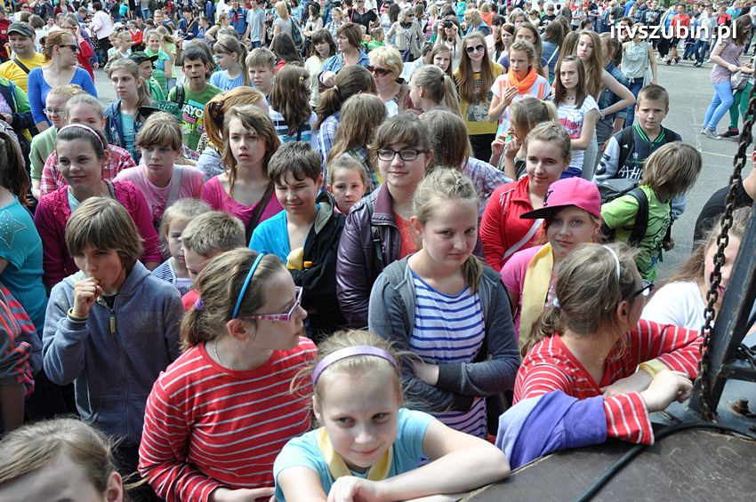 Koncert Zespołu Weekend i Adelibanda w Szubińskiej Dwójce