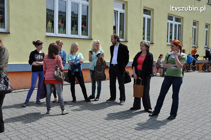 Koncert Zespołu Weekend i Adelibanda w Szubińskiej Dwójce