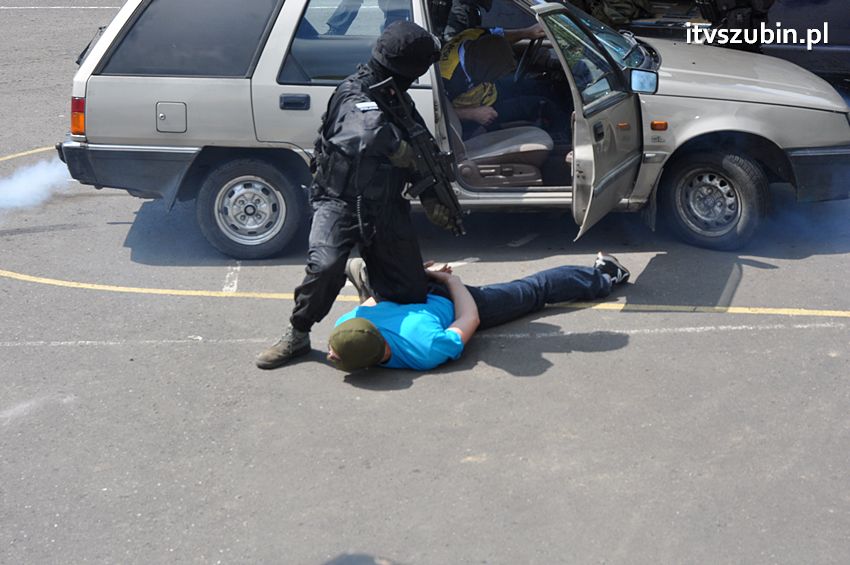 Koncert Zespołu Weekend i Adelibanda w Szubińskiej Dwójce