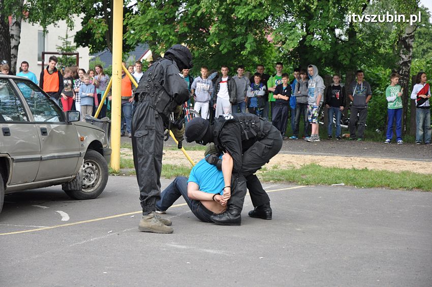 Koncert Zespołu Weekend i Adelibanda w Szubińskiej Dwójce