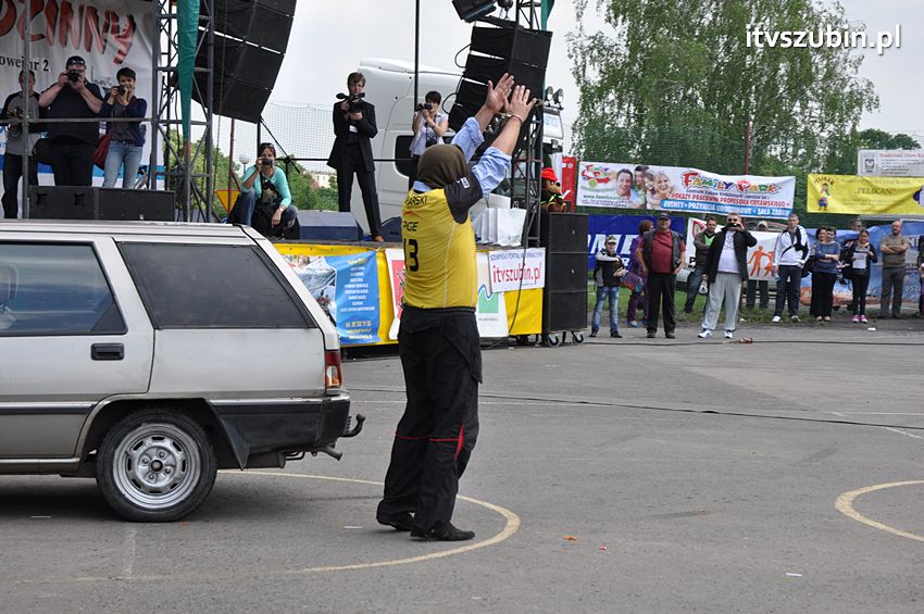 Koncert Zespołu Weekend i Adelibanda w Szubińskiej Dwójce