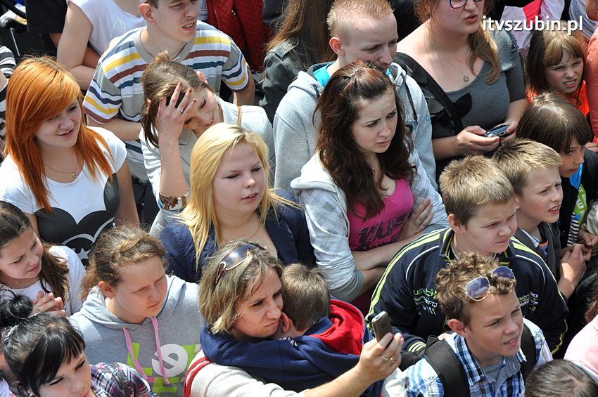 Koncert Zespołu Weekend i Adelibanda w Szubińskiej Dwójce