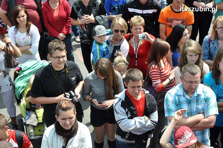 Koncert Zespołu Weekend i Adelibanda w Szubińskiej Dwójce