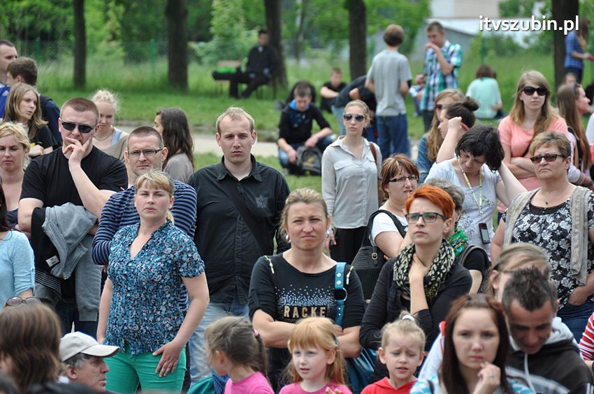 Koncert Zespołu Weekend i Adelibanda w Szubińskiej Dwójce