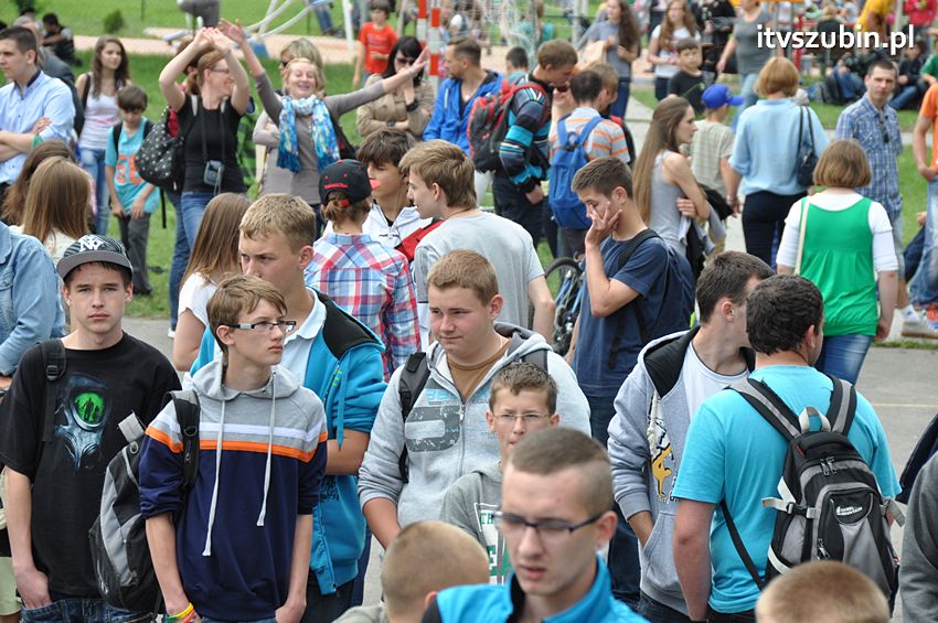 Koncert Zespołu Weekend i Adelibanda w Szubińskiej Dwójce