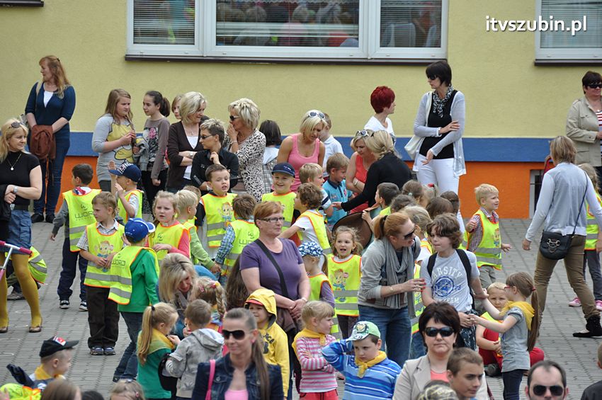 Koncert Zespołu Weekend i Adelibanda w Szubińskiej Dwójce