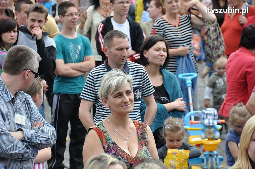 Koncert Zespołu Weekend i Adelibanda w Szubińskiej Dwójce