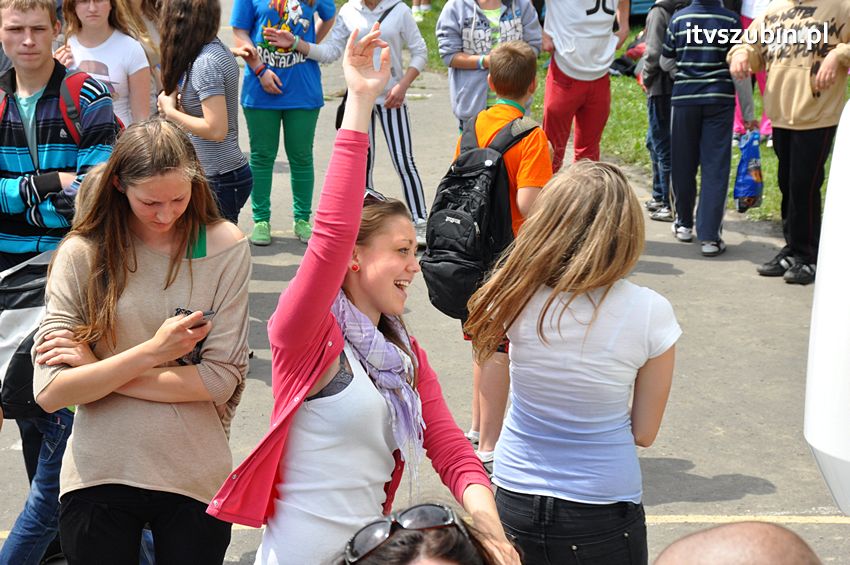 Koncert Zespołu Weekend i Adelibanda w Szubińskiej Dwójce