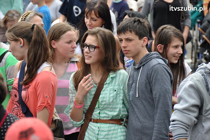 Koncert Zespołu Weekend i Adelibanda w Szubińskiej Dwójce
