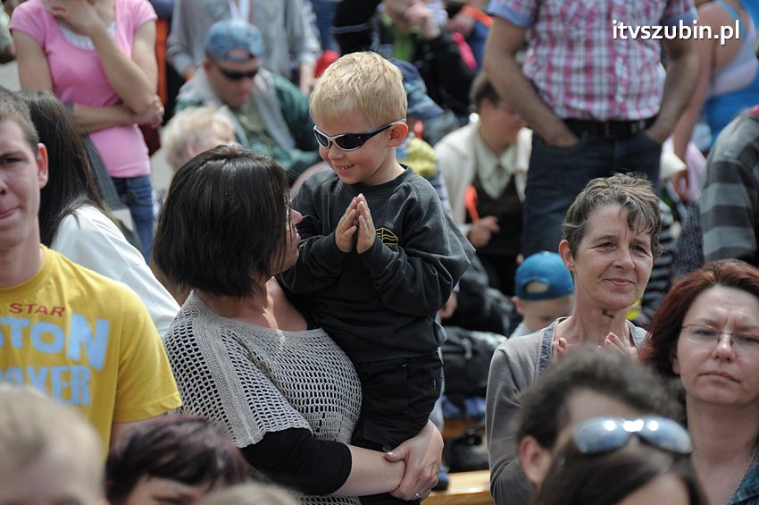 Koncert Zespołu Weekend i Adelibanda w Szubińskiej Dwójce