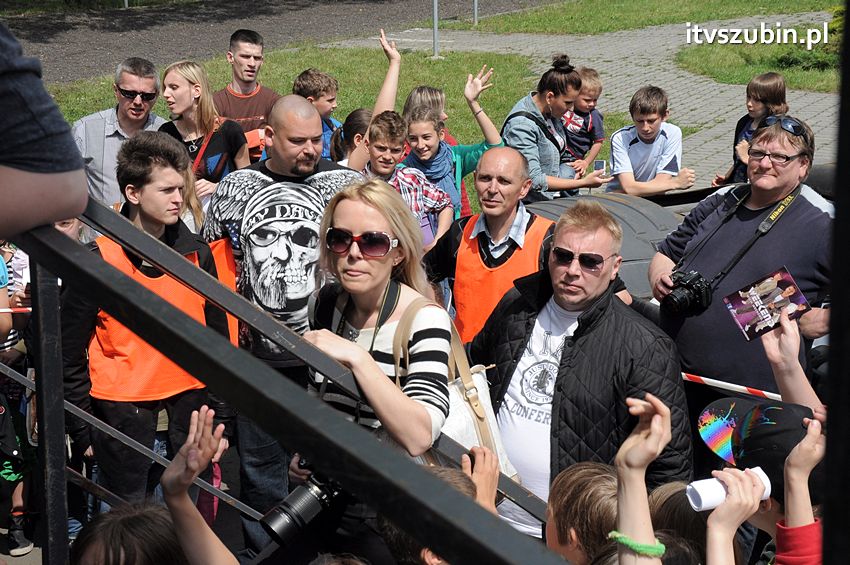 Koncert Zespołu Weekend i Adelibanda w Szubińskiej Dwójce