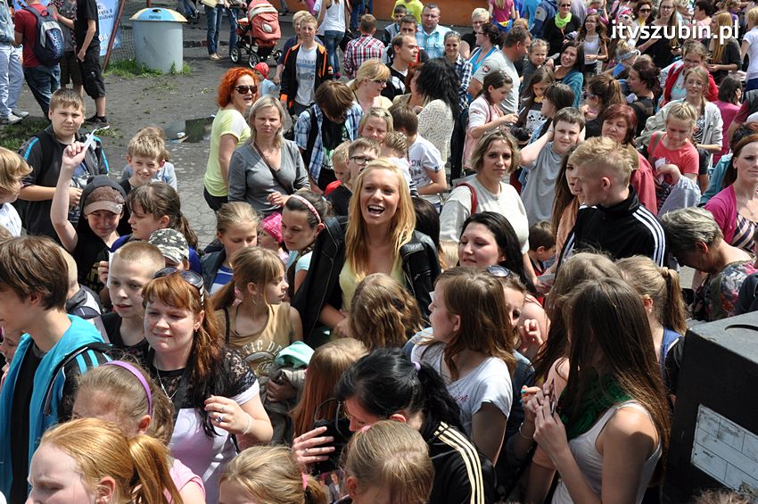 Koncert Zespołu Weekend i Adelibanda w Szubińskiej Dwójce