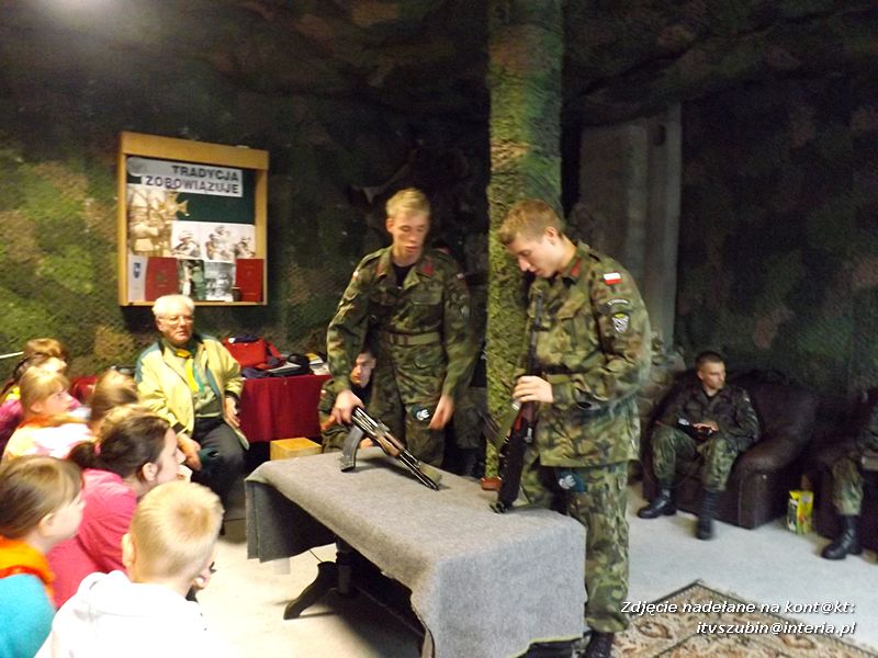 Deszczowa Marina i spotkanie z radiostacją