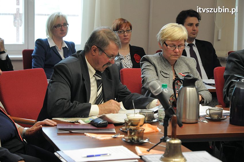 XXXIII sesja Rady Miejskiej w Szubinie [FILM]