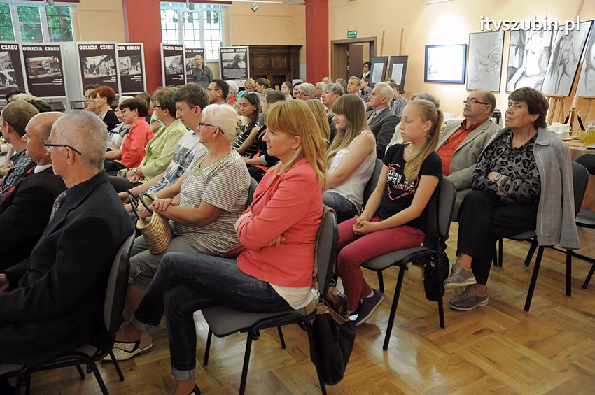 Kiedyś byli ludzie... wernisaż w szubińskim muzeum