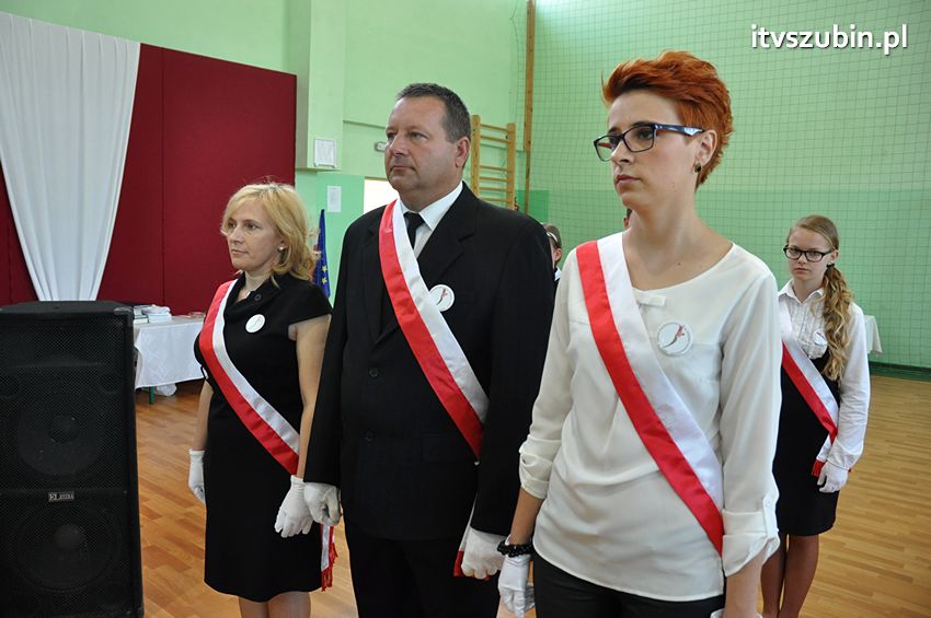 Szkoła Podstawowa w Turze zyskała patrona i sztandar