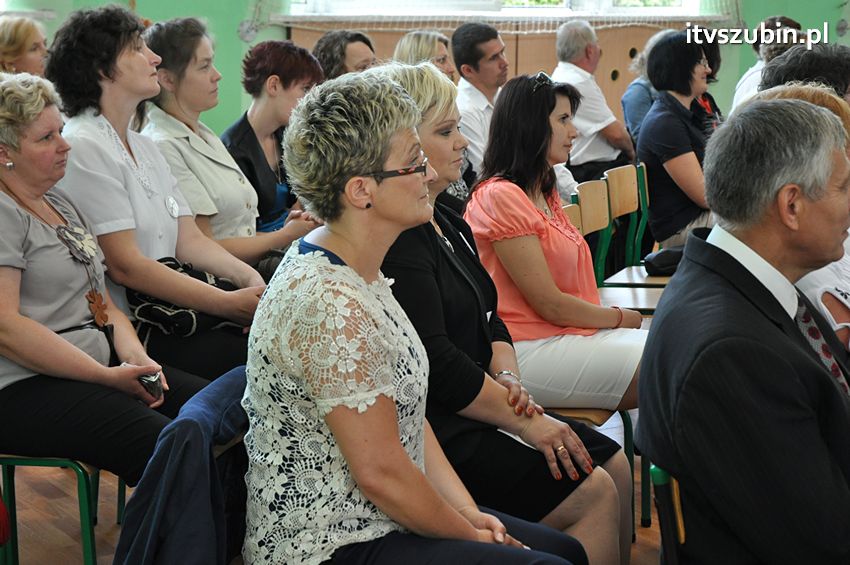 Szkoła Podstawowa w Turze zyskała patrona i sztandar