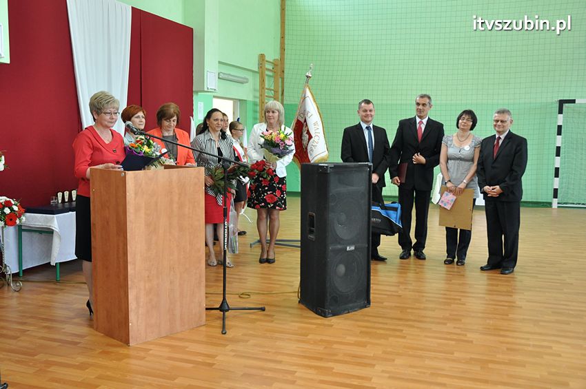 Szkoła Podstawowa w Turze zyskała patrona i sztandar