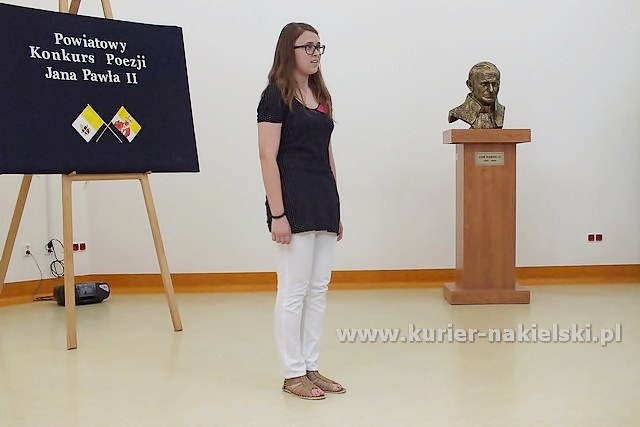 Powiatowy Konkurs Recytatorski Poezji Jana Pawła II