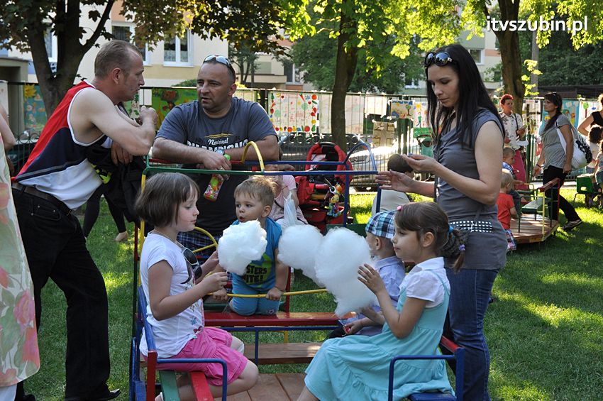 Festyn rodzinny ?Zdrowy i bezpieczny przedszkolak? w przedszkolu nr 2 w Szubinie