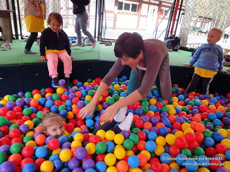 Maluchy ze Słoneczka na wycieczce w Myślęcinku