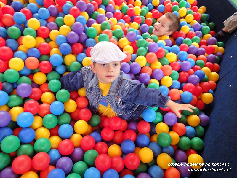Maluchy ze Słoneczka na wycieczce w Myślęcinku