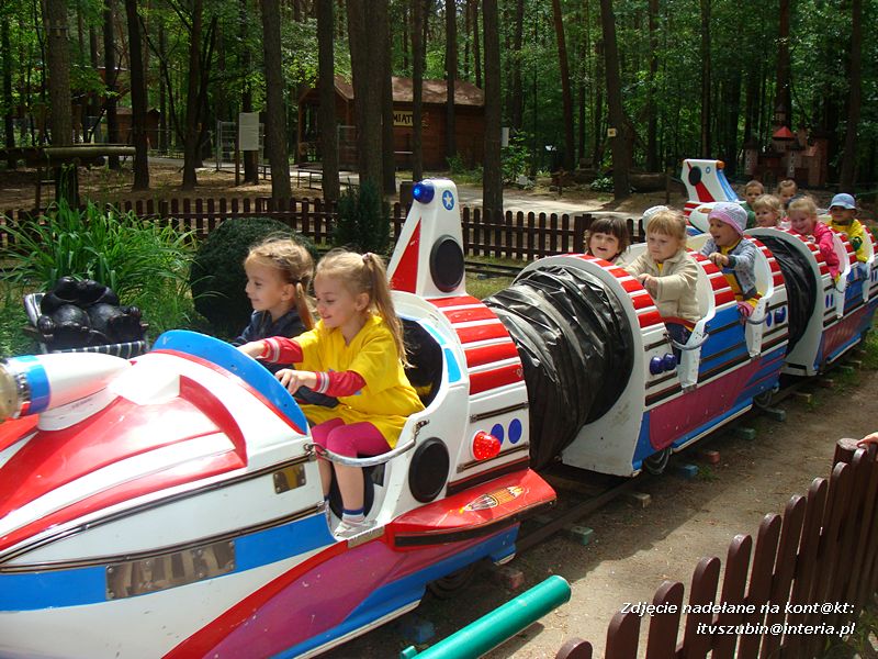 Maluchy ze Słoneczka na wycieczce w Myślęcinku