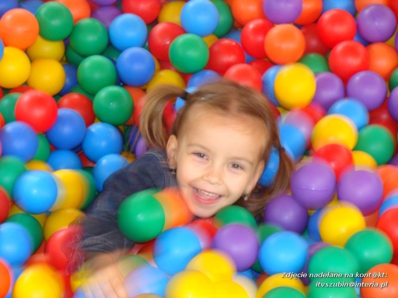 Maluchy ze Słoneczka na wycieczce w Myślęcinku