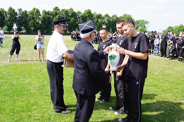 Powiatowe Zawody Sportowo-Pożarnicze w Mroczy