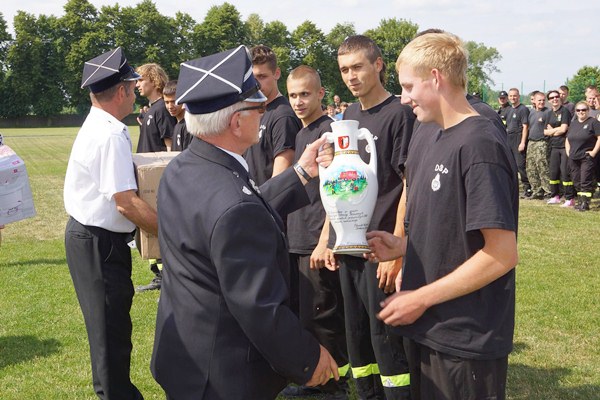 Powiatowe Zawody Sportowo-Pożarnicze w Mroczy