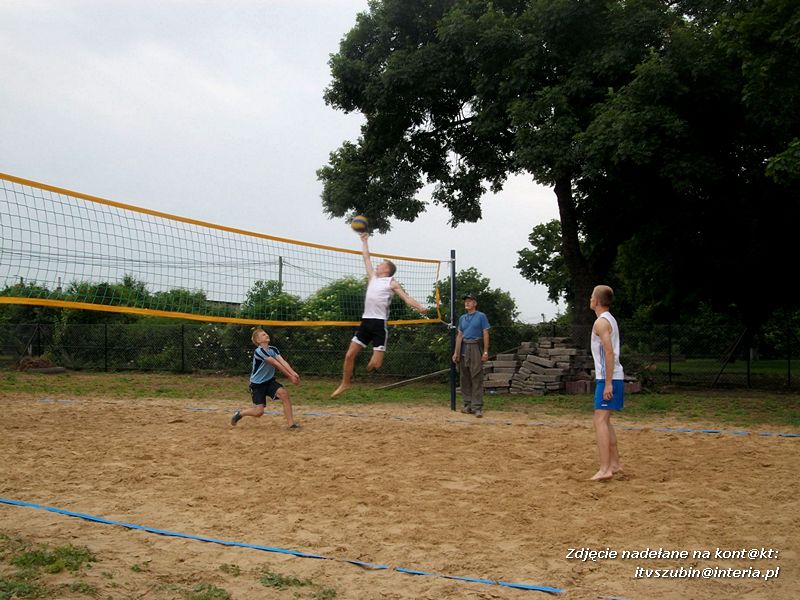 Międzyszkolny Turniej Siatkówki Plażowej w Kowalewie