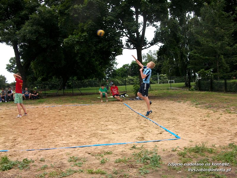 Międzyszkolny Turniej Siatkówki Plażowej w Kowalewie