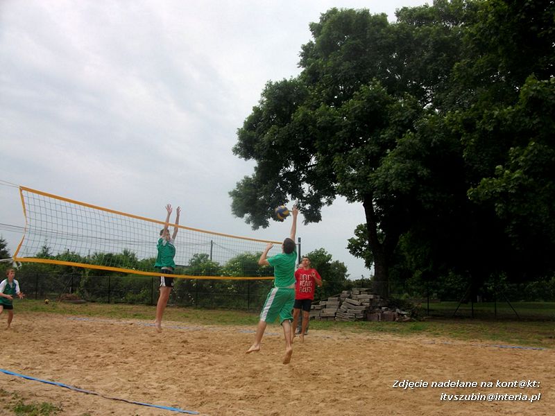 Międzyszkolny Turniej Siatkówki Plażowej w Kowalewie