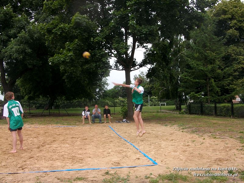 Międzyszkolny Turniej Siatkówki Plażowej w Kowalewie