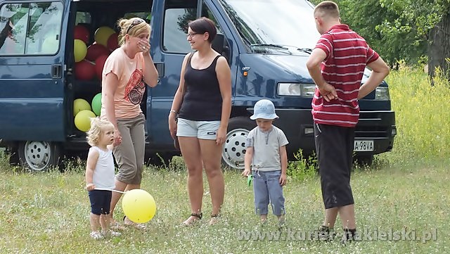 Impreza plenerowa z okazji Dnia Dziecka dla dzieci strażaków