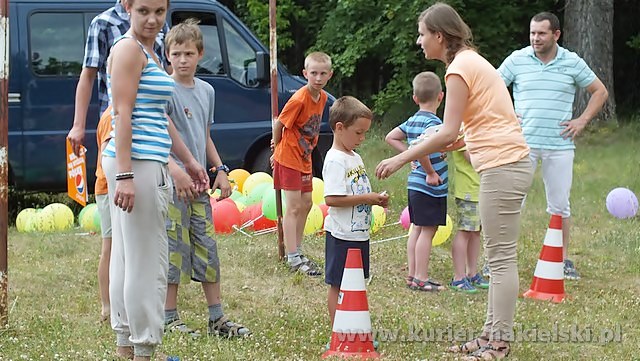 Impreza plenerowa z okazji Dnia Dziecka dla dzieci strażaków