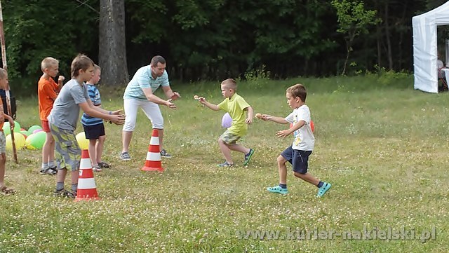 Impreza plenerowa z okazji Dnia Dziecka dla dzieci strażaków