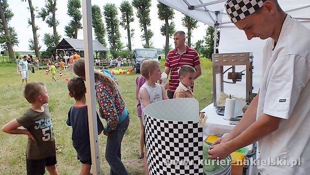 Impreza plenerowa z okazji Dnia Dziecka dla dzieci strażaków