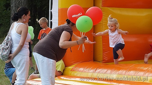 Impreza plenerowa z okazji Dnia Dziecka dla dzieci strażaków