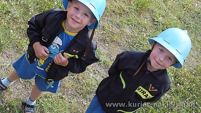 Impreza plenerowa z okazji Dnia Dziecka dla dzieci strażaków