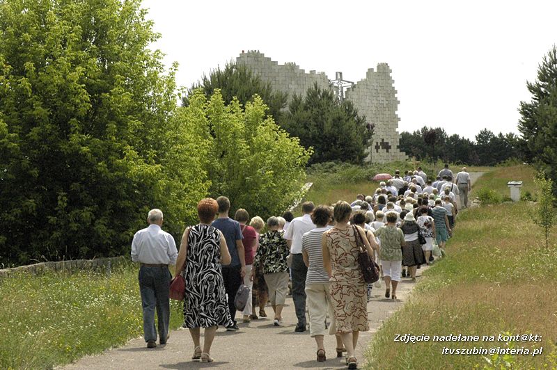 Pielgrzymka w Roku Wiary do Sanktuarium Królowej Męczenników