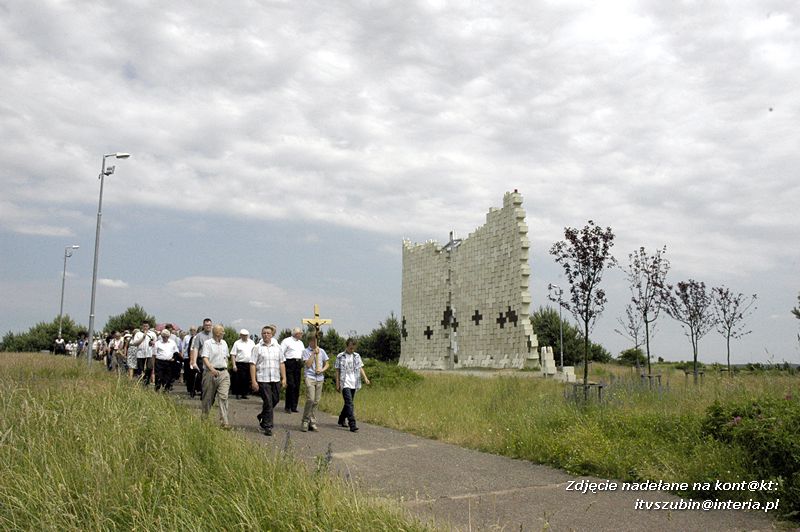 Pielgrzymka w Roku Wiary do Sanktuarium Królowej Męczenników