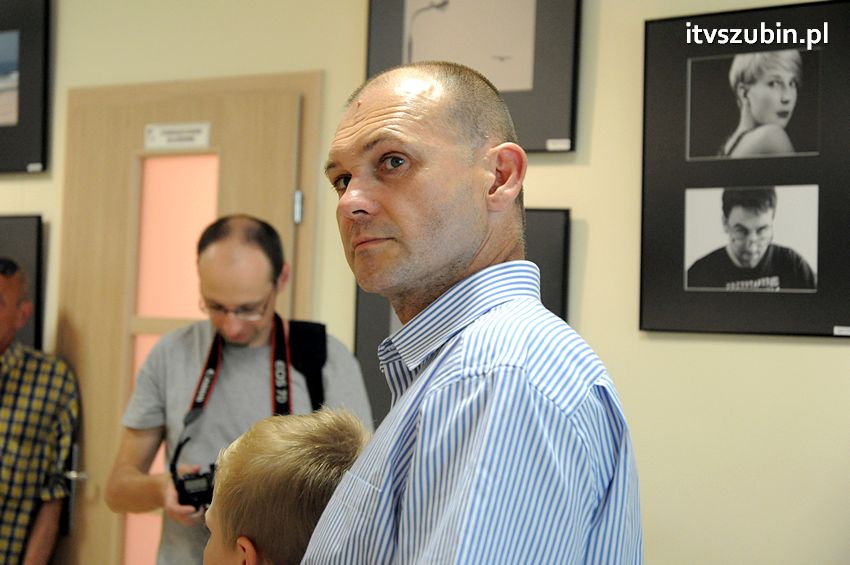 Kontrast - Kolejna wystawa fleszowców